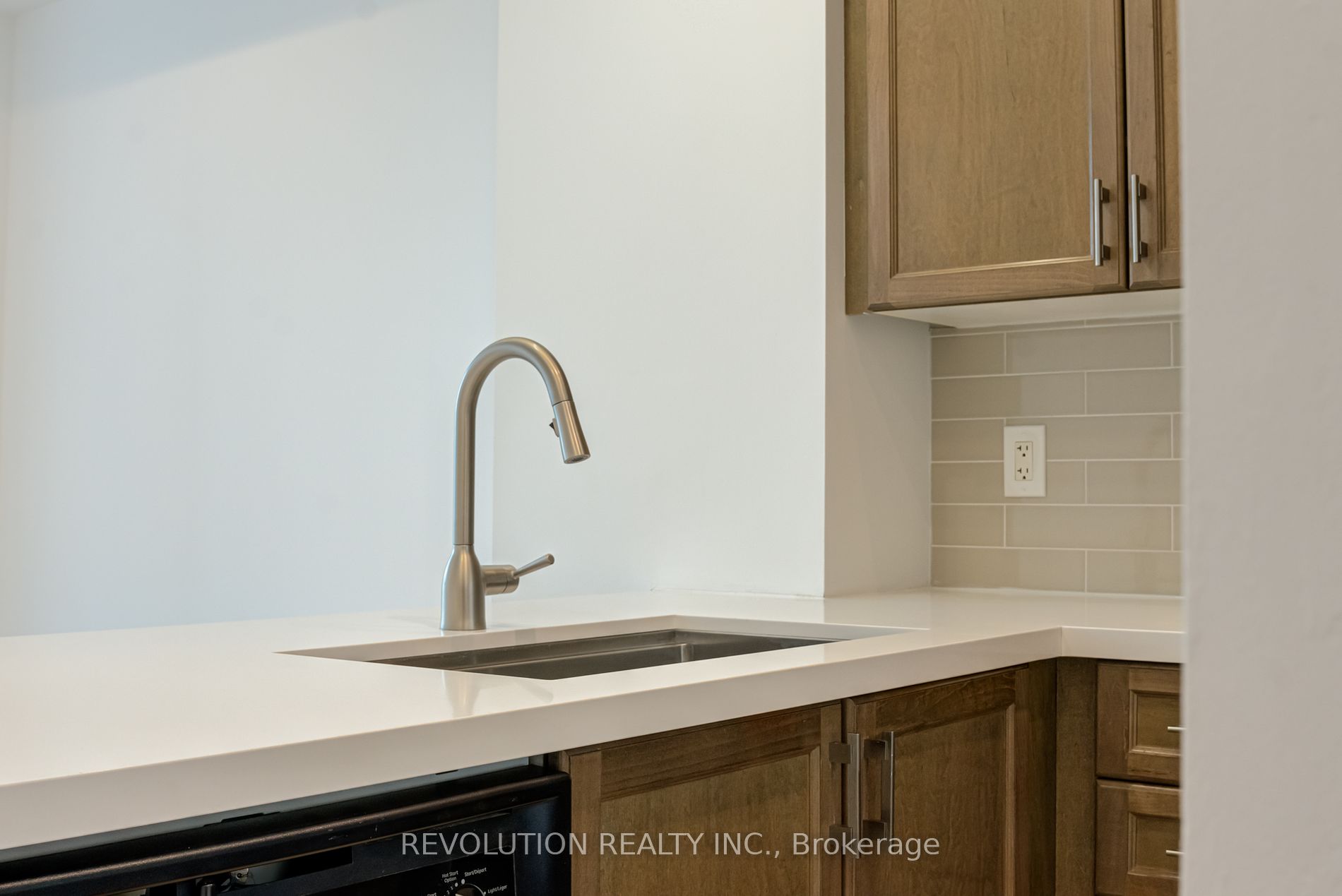 8 Scollard St, #Ph108