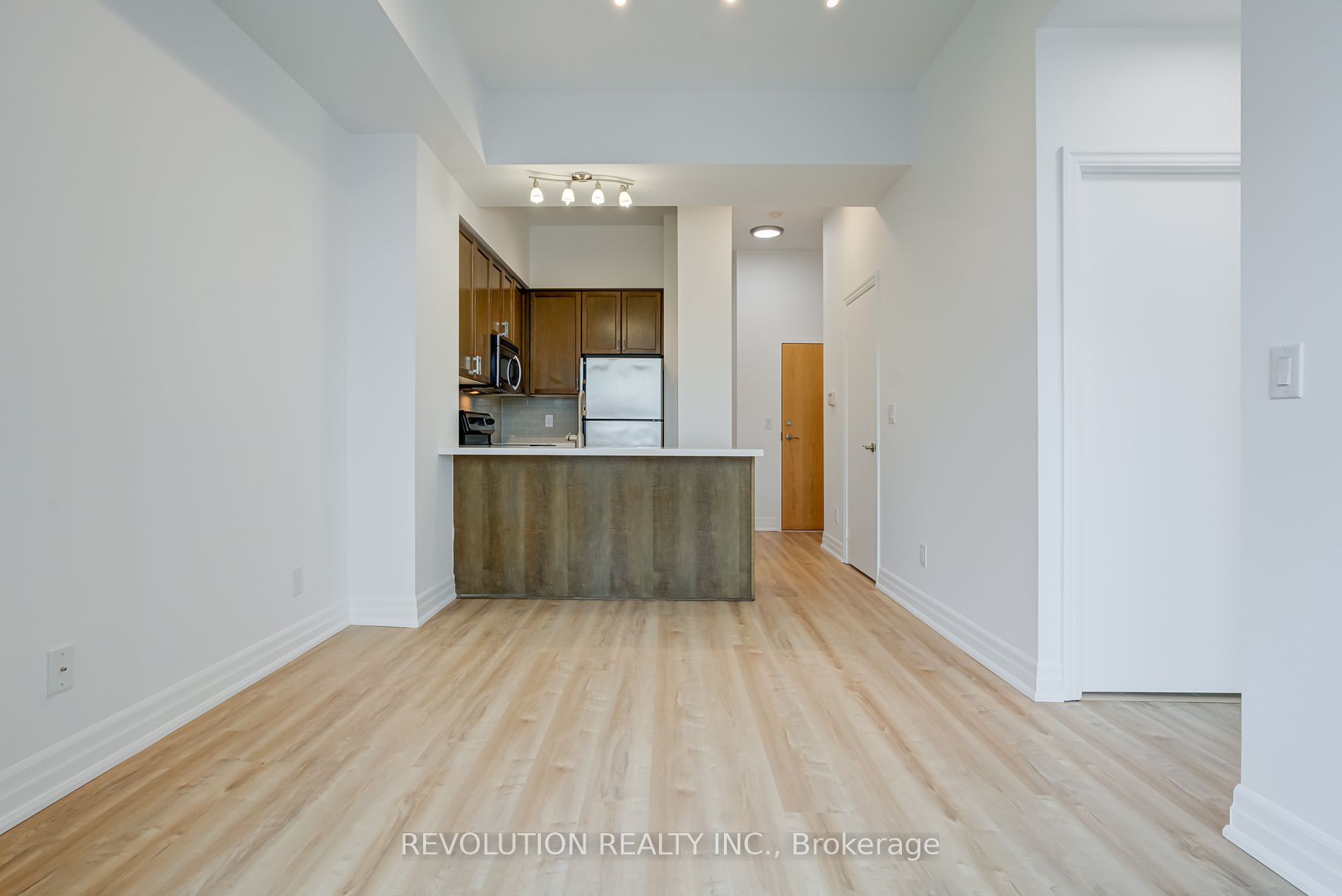 8 Scollard St, #Ph108