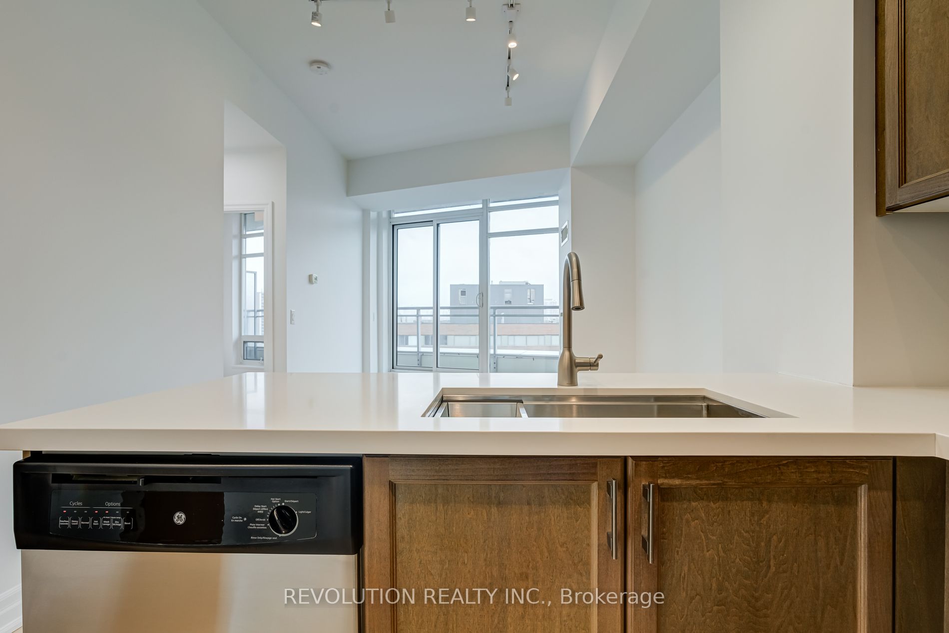 8 Scollard St, #Ph108