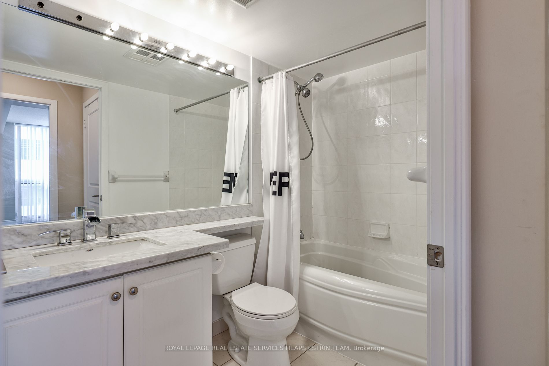 4968 Yonge St, #2111