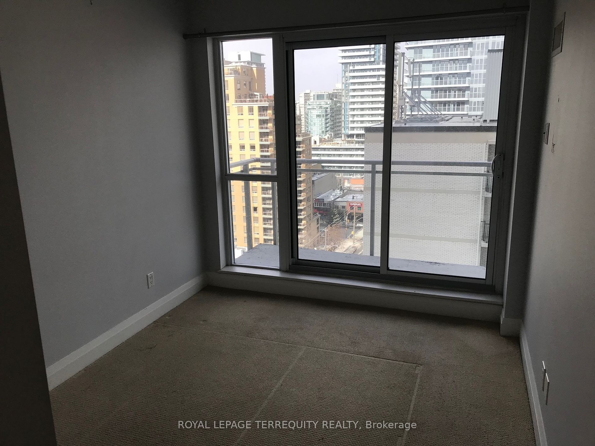 83 Redpath Ave, #1311