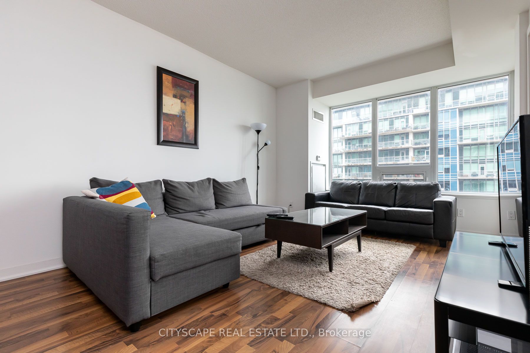 59 East Liberty St, #1702