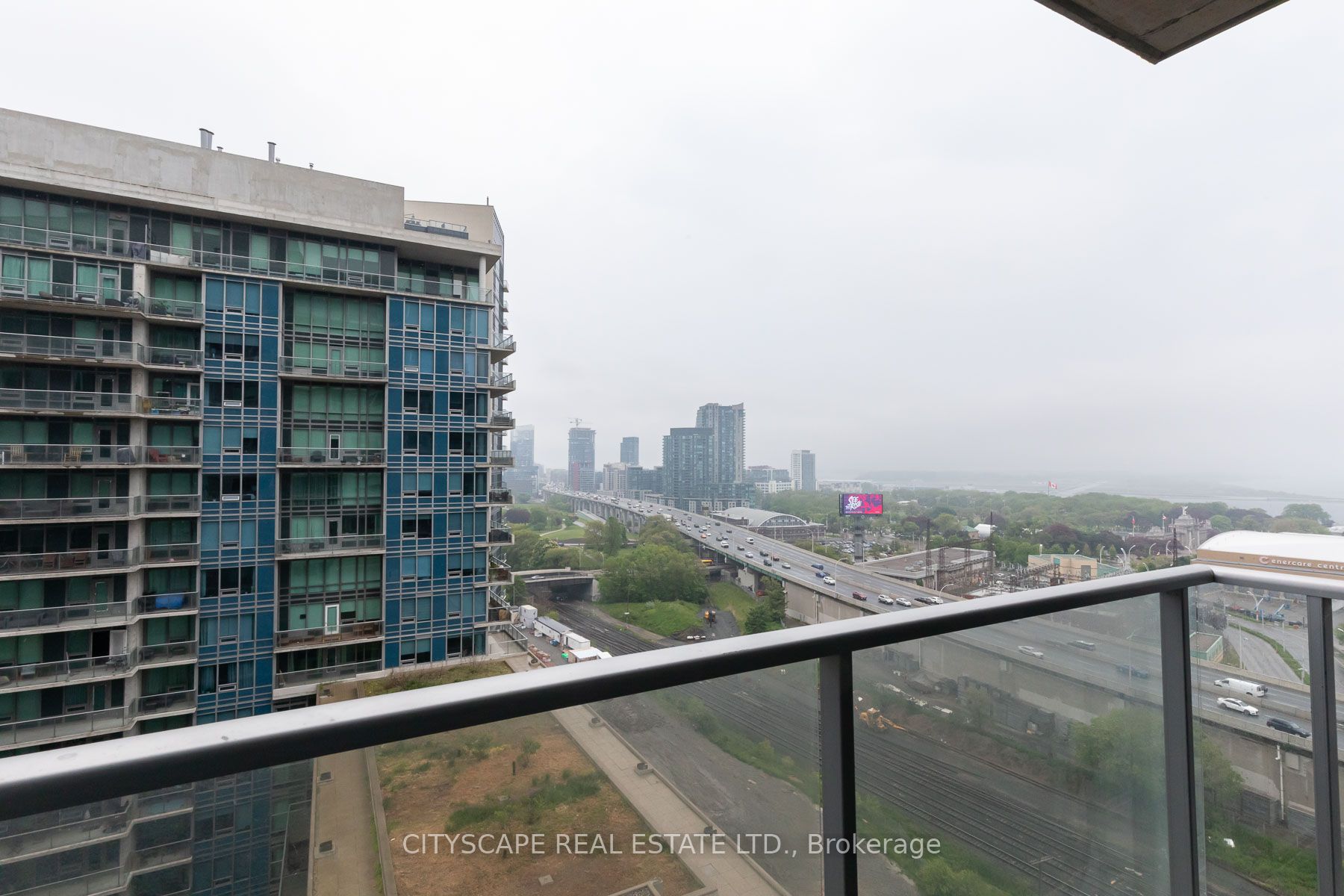 59 East Liberty St, #1702