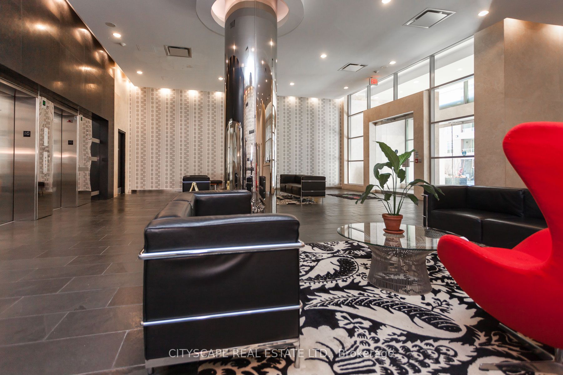 59 East Liberty St, #1702
