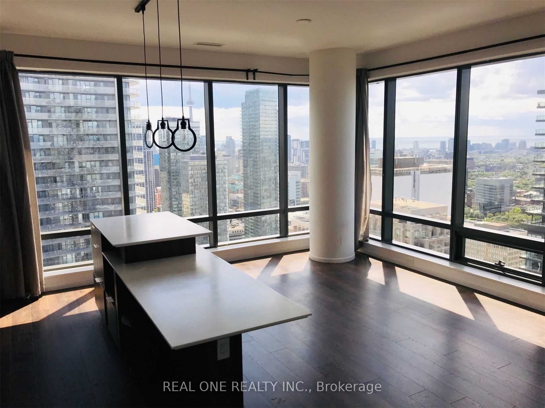 5 St Joseph St, #3805