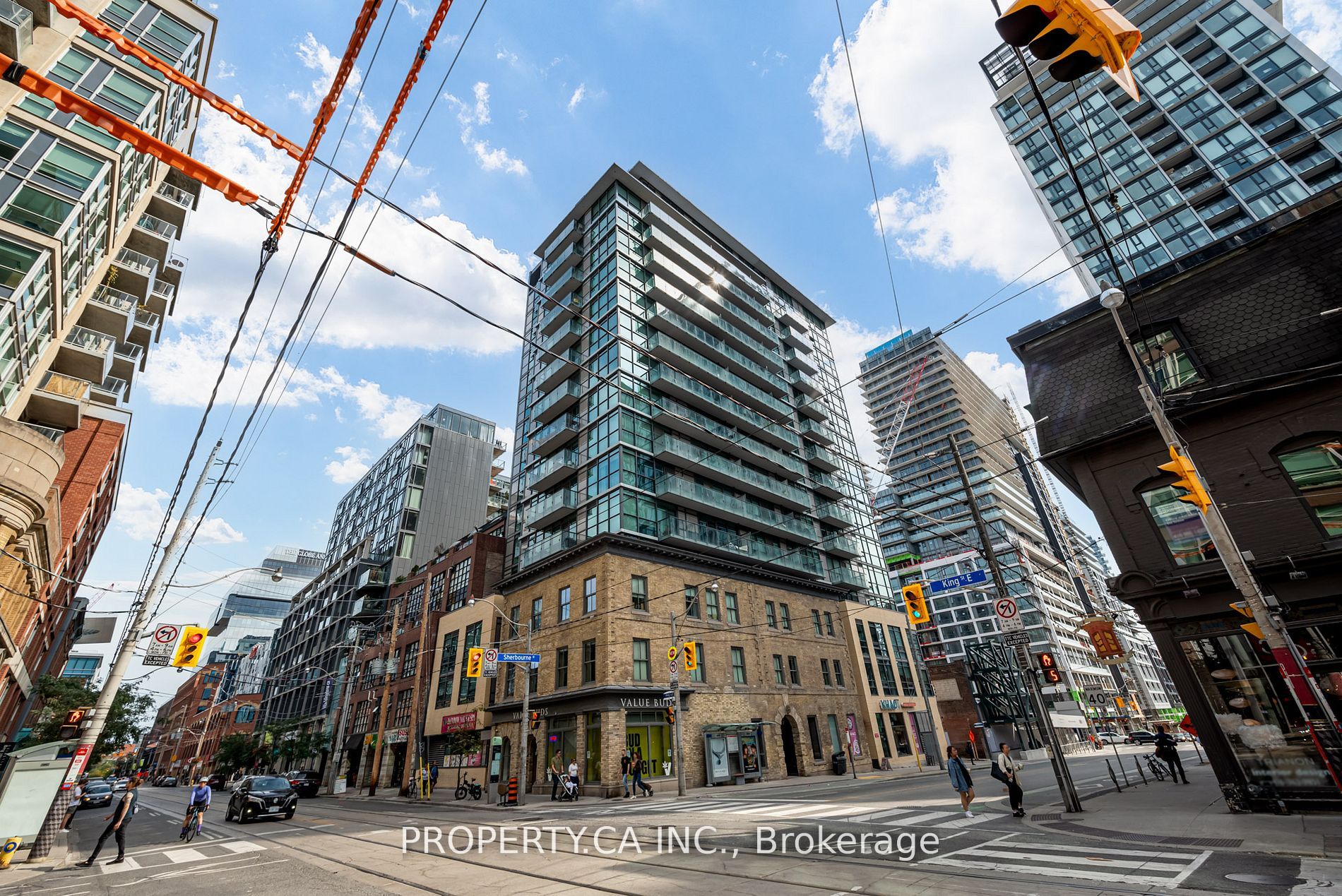 39 Sherbourne St, #1402