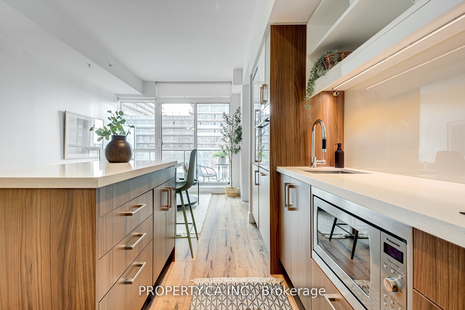 39 Sherbourne St, #1402