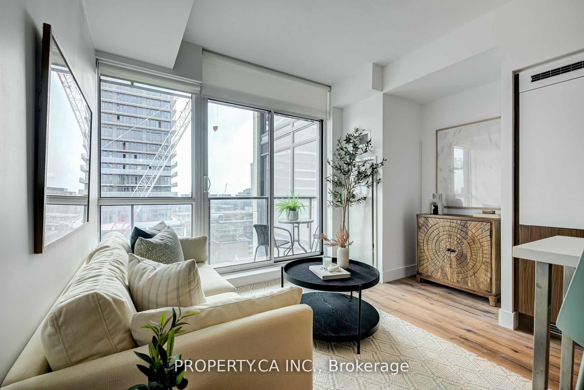 39 Sherbourne St, #1402