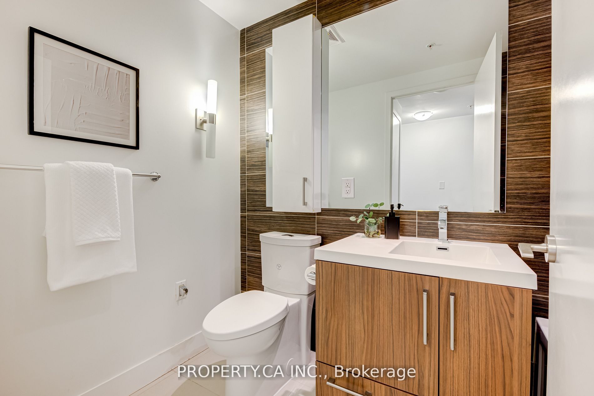 39 Sherbourne St, #1402
