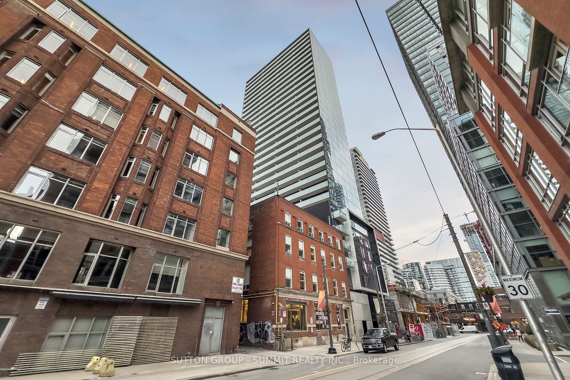 11 Charlotte St, #2501