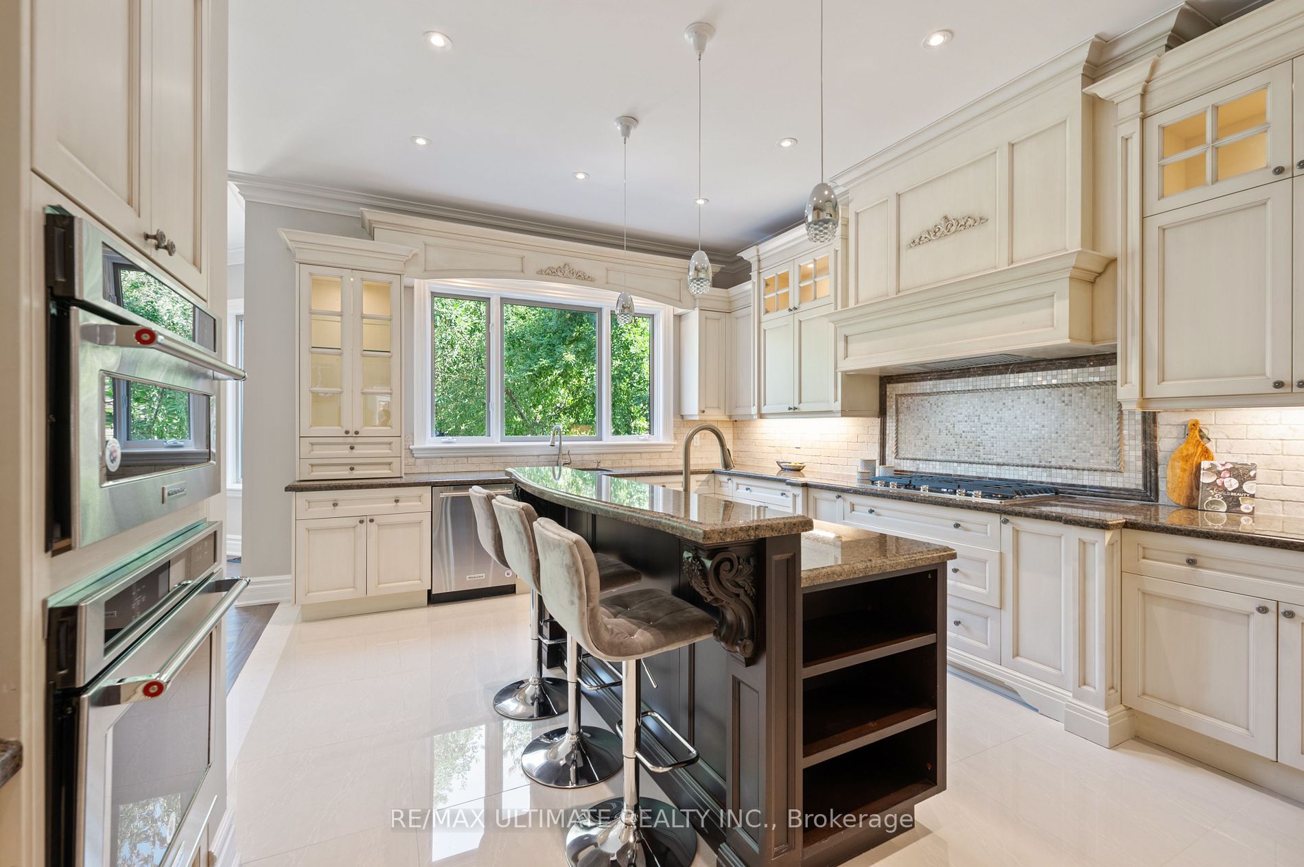 242 Parkview Avenue