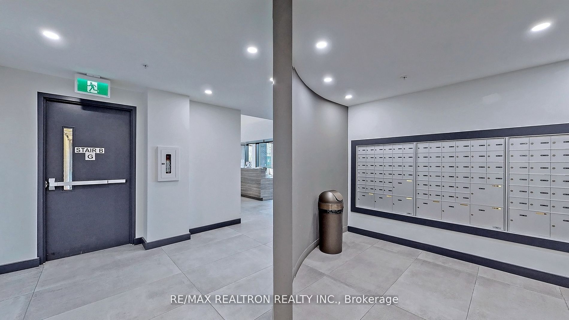 3237 Bayview Avenue, #803
