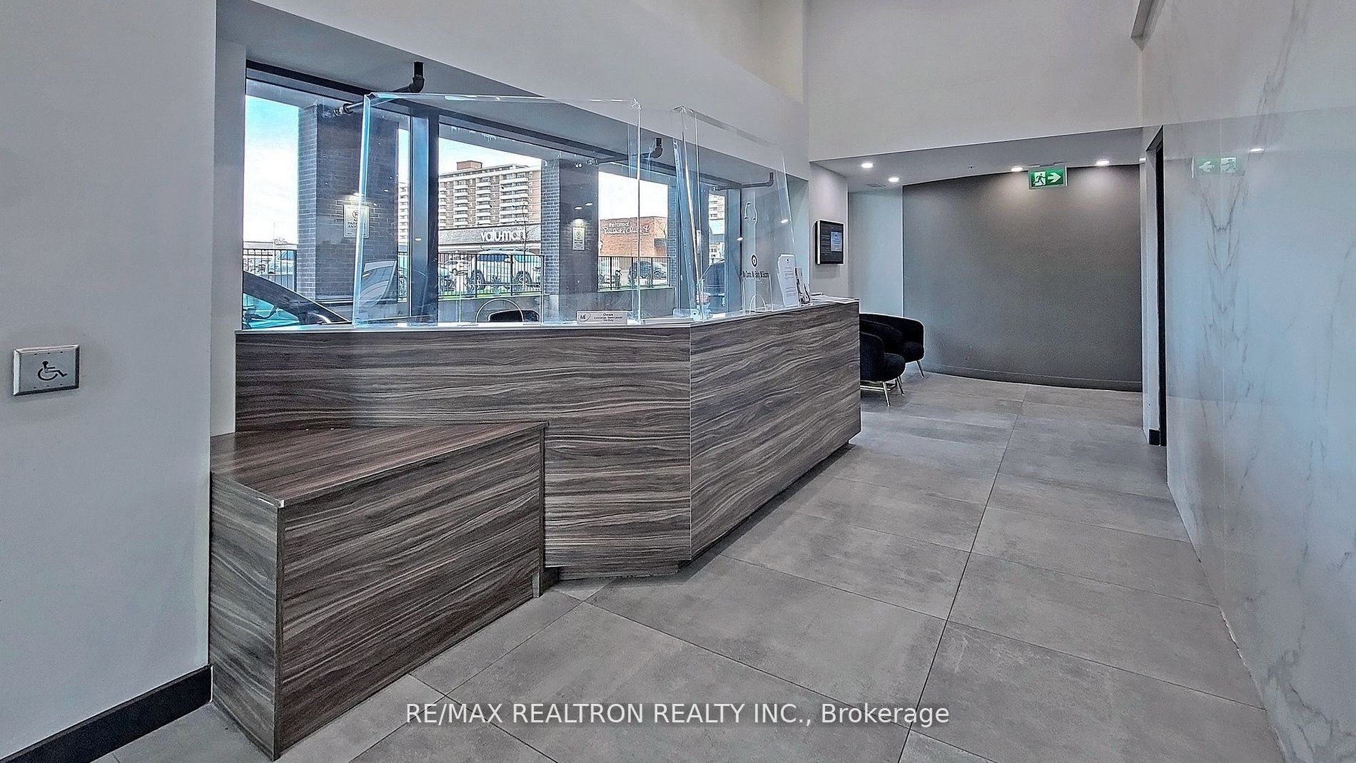3237 Bayview Avenue, #803