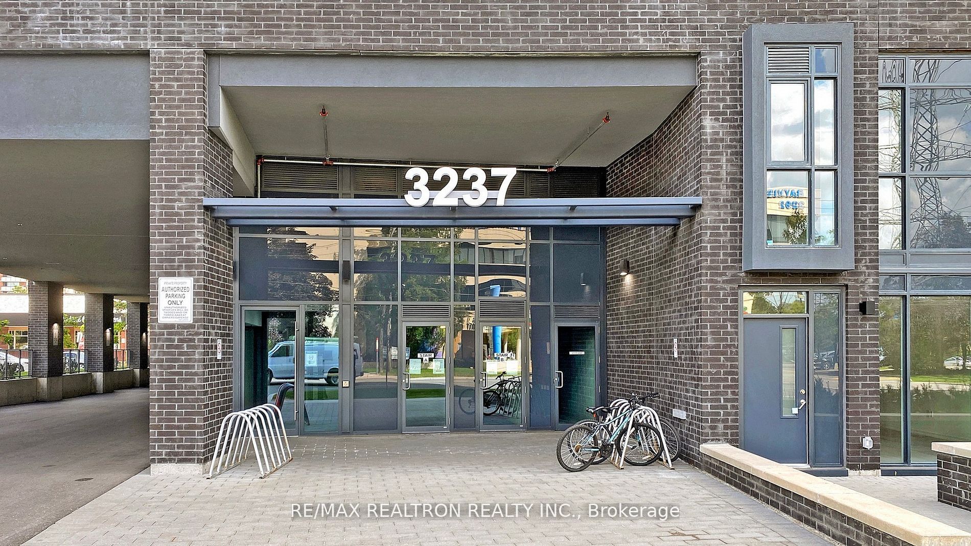 3237 Bayview Avenue, #803
