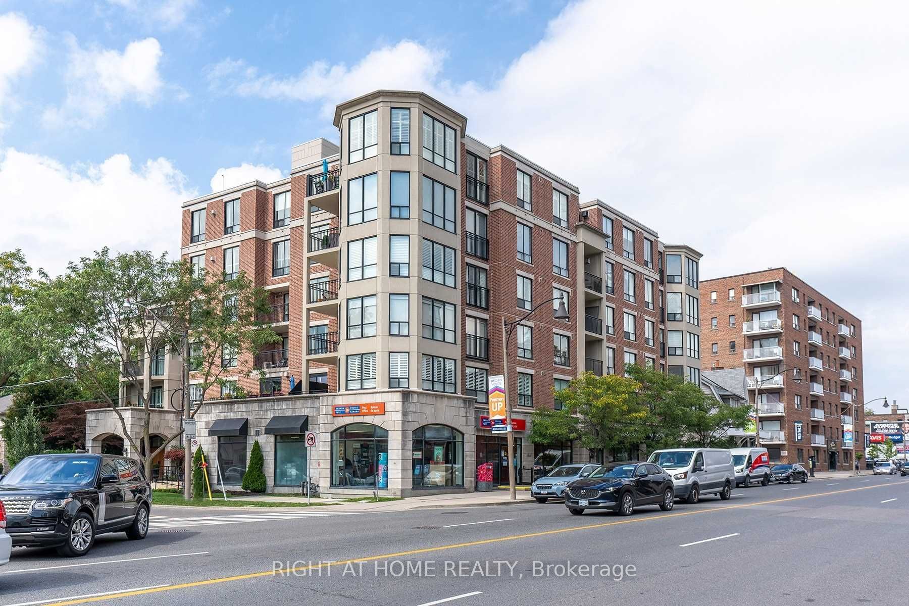 2 Alexandra Boulevard, #303