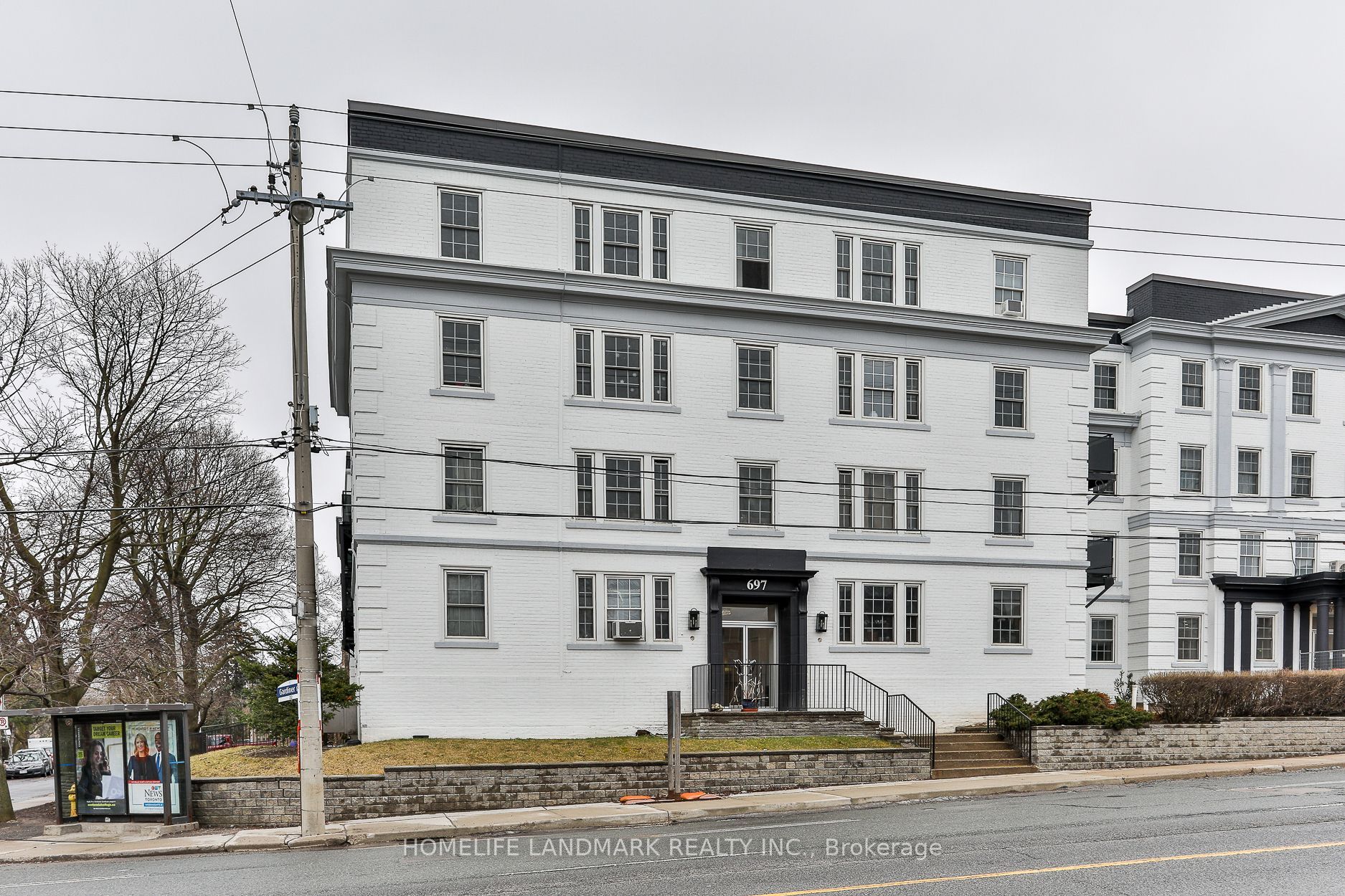 697 Eglinton Avenue W, #105