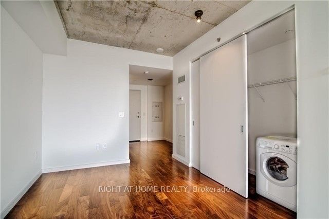 32 Trolley Cres, #1003