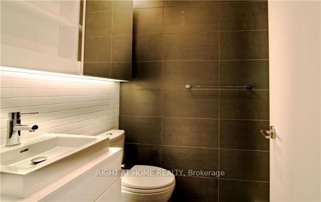 32 Trolley Cres, #1003