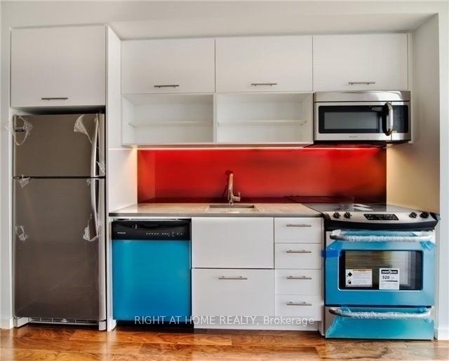 32 Trolley Cres, #1003