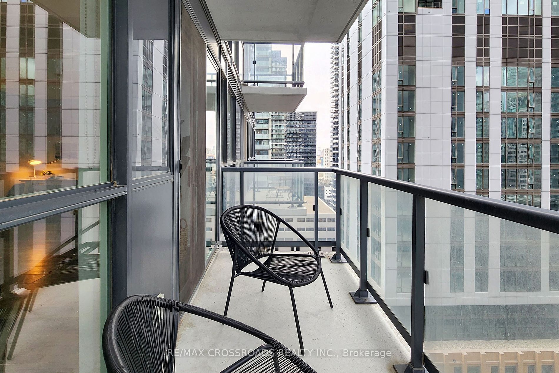 87 Peter Street, #2012