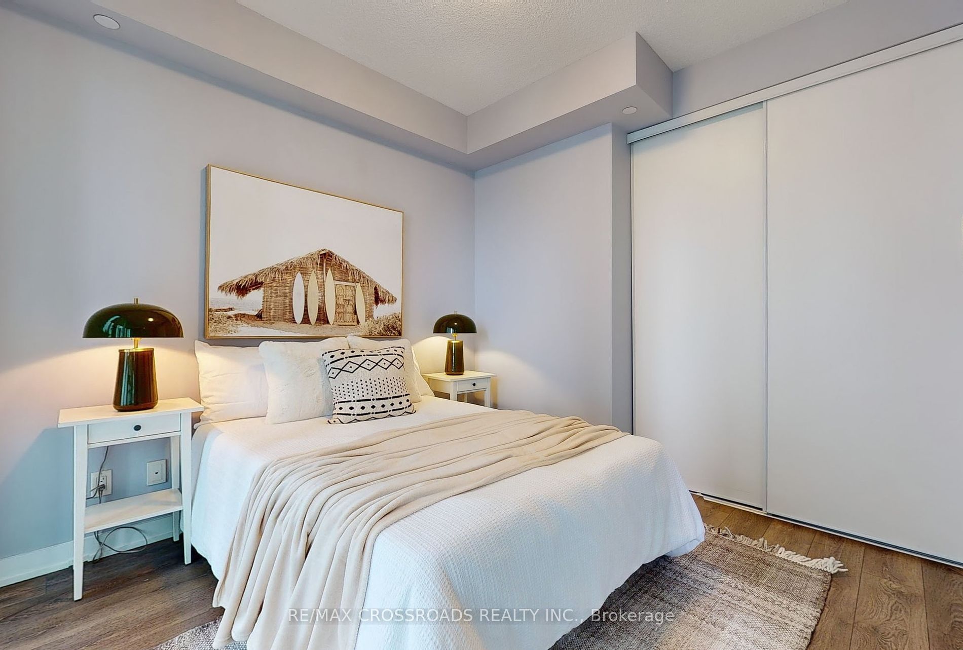 87 Peter Street, #2012