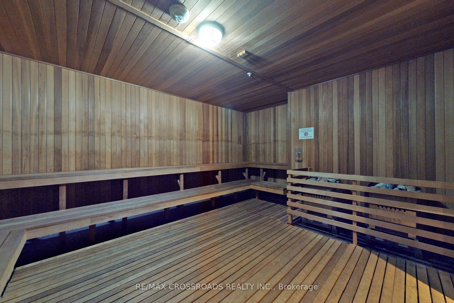87 Peter Street, #2012