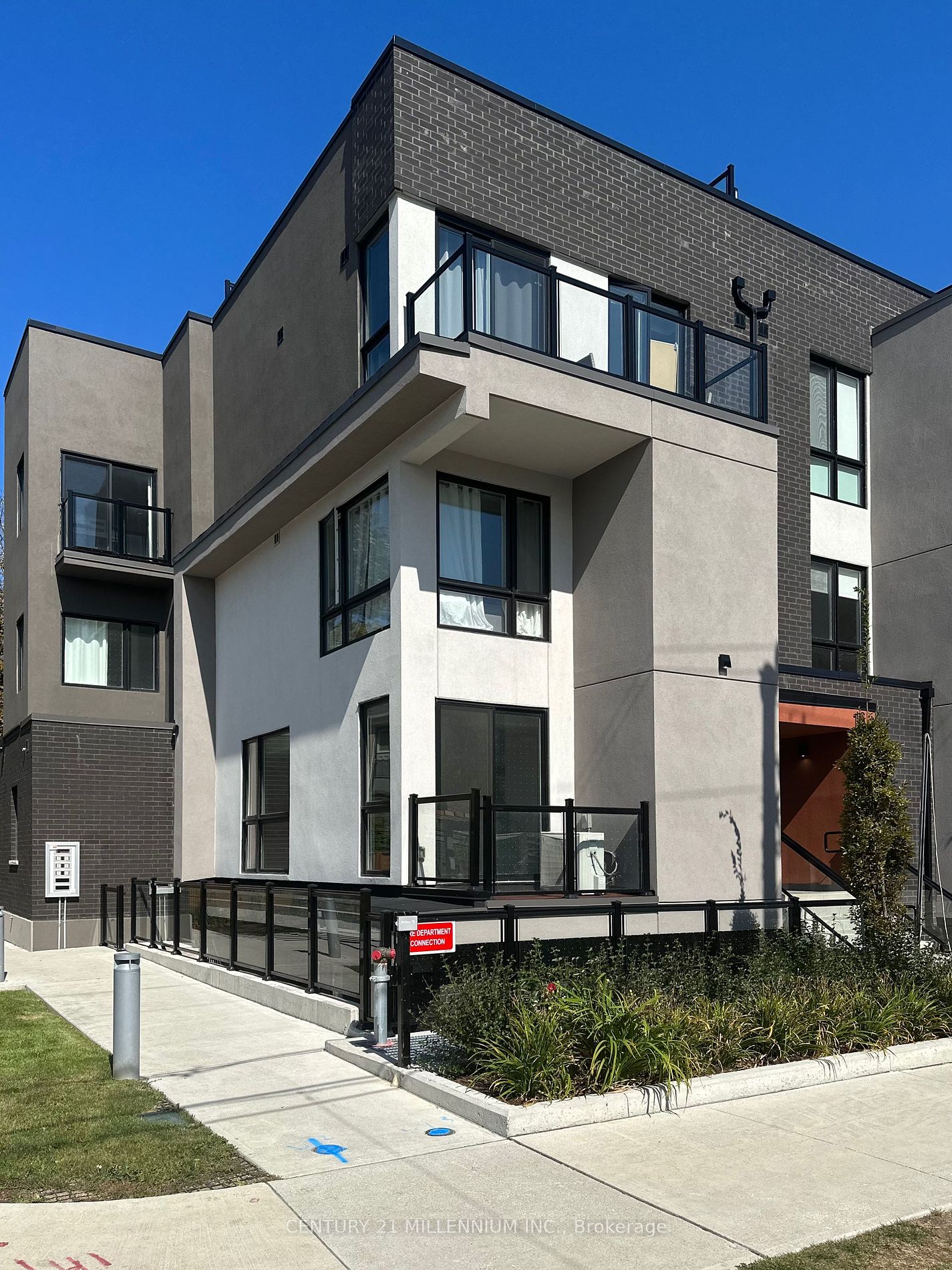 16 Marquette Ave, #5
