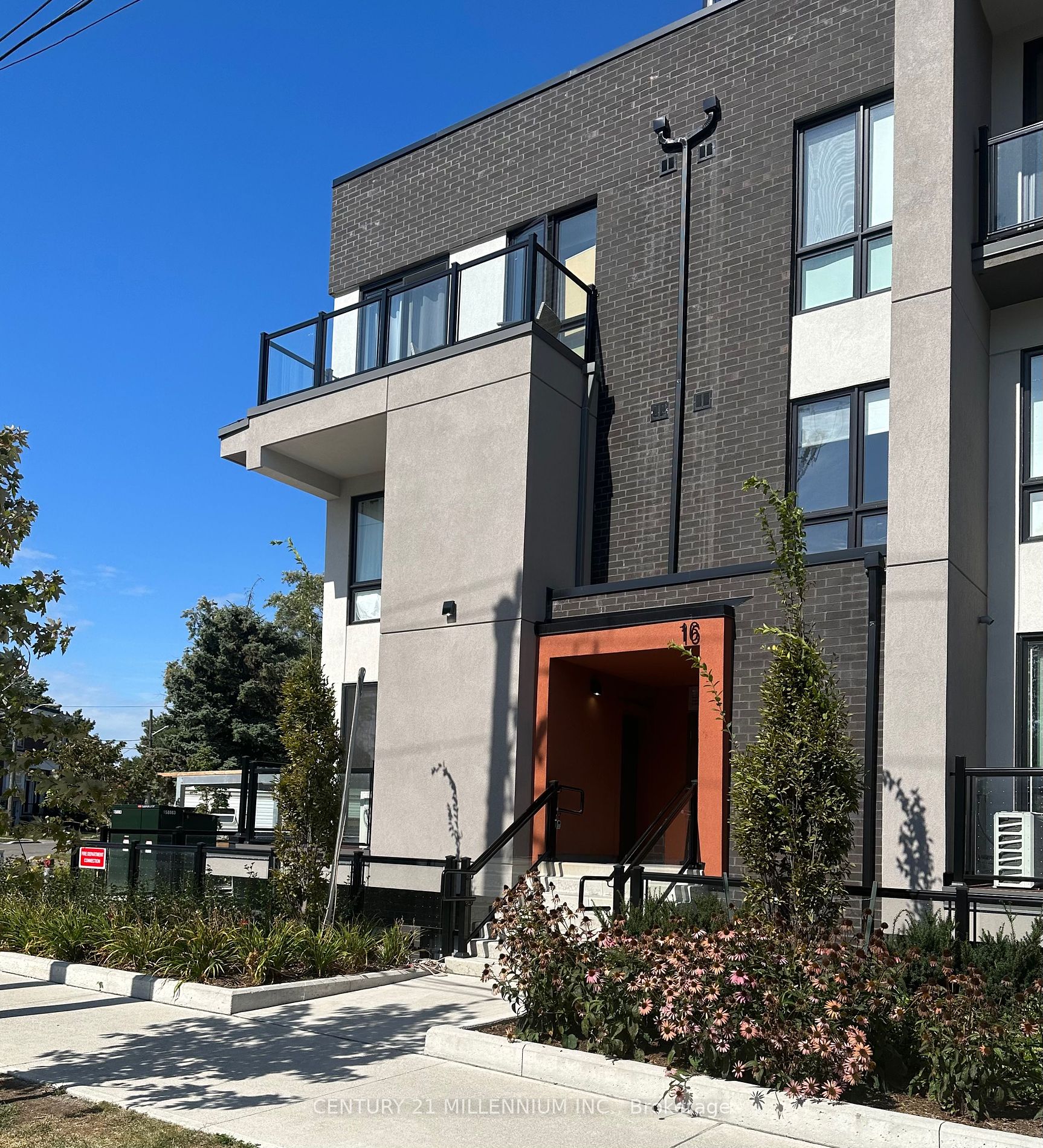 16 Marquette Ave, #5