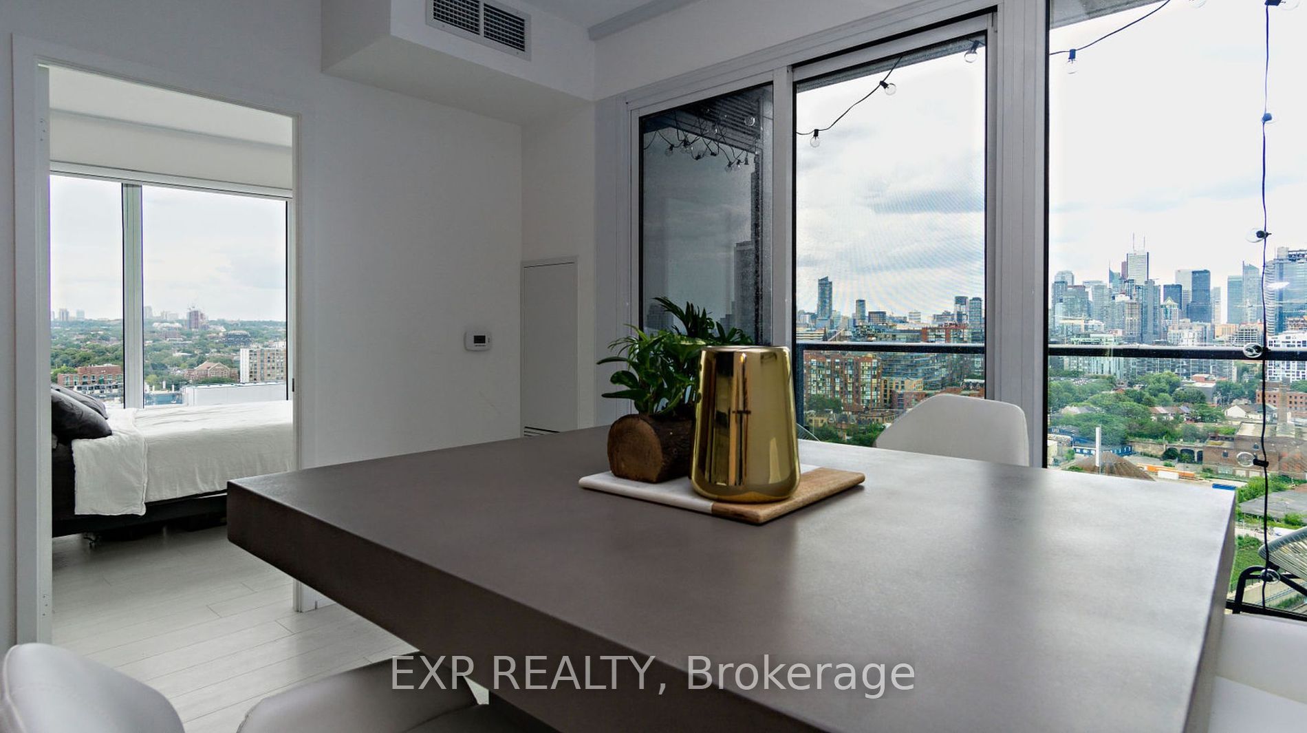 19 Western Battery Rd, #2019