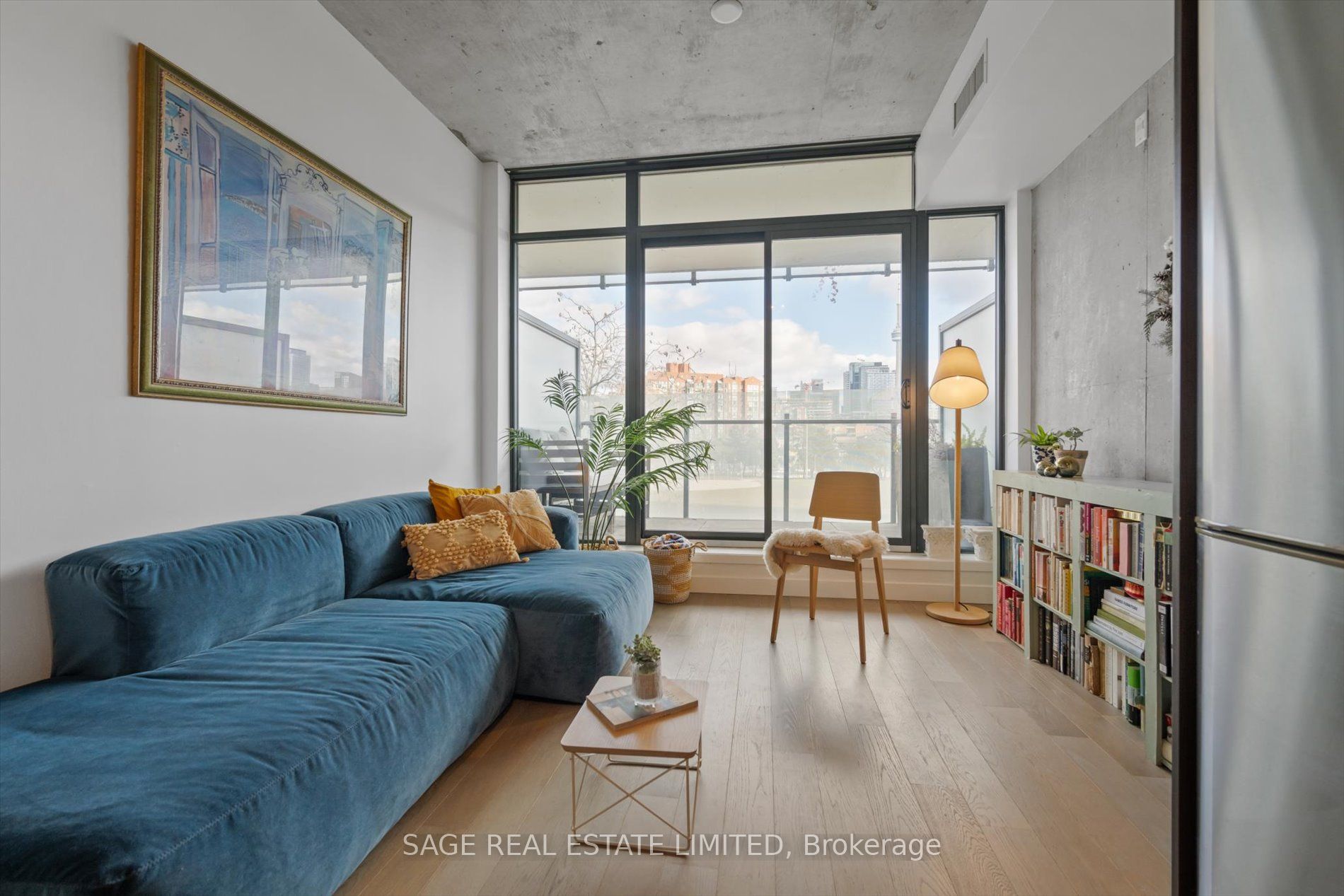 25 Stafford Street #302