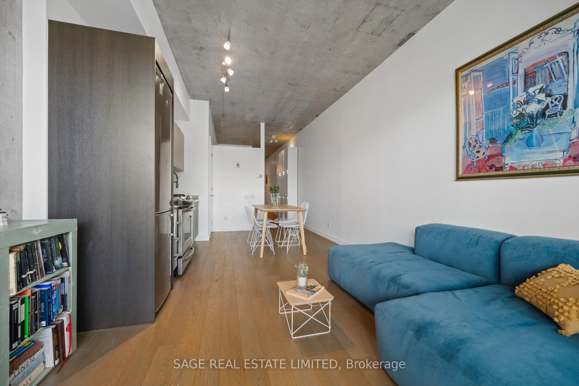 25 Stafford Street #302