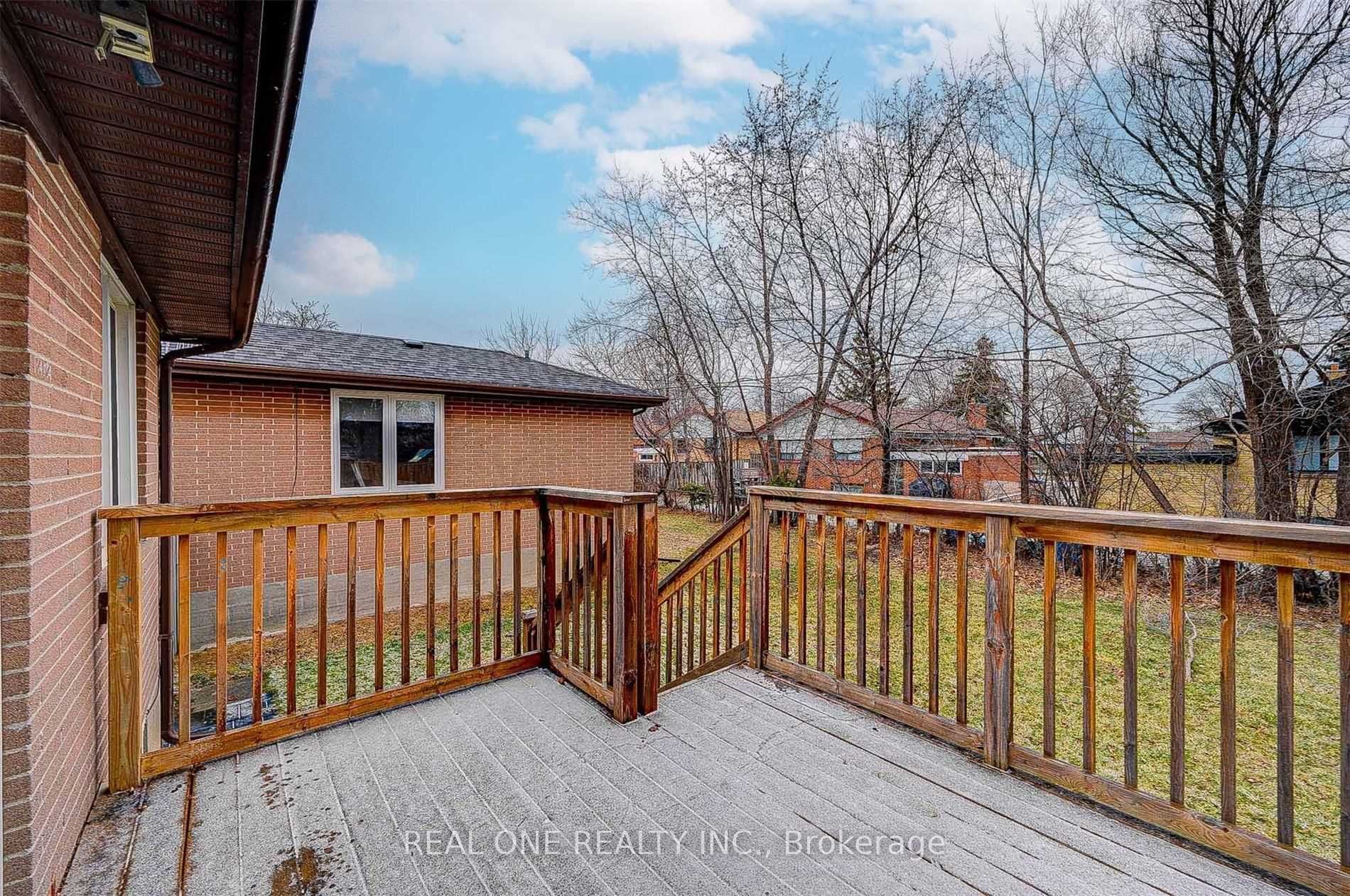 188 Acton Ave