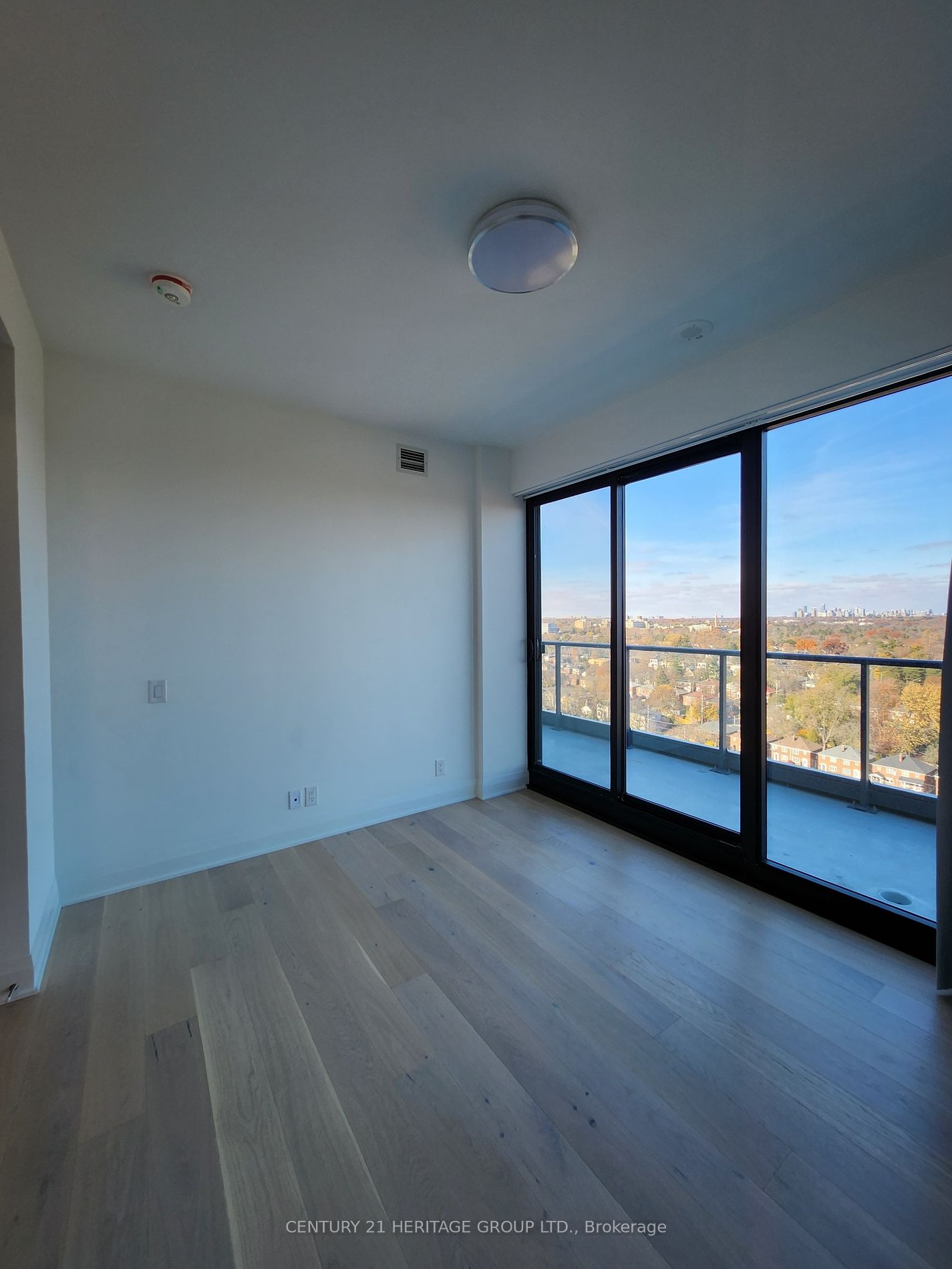 33 Frederick Todd Way, #1504