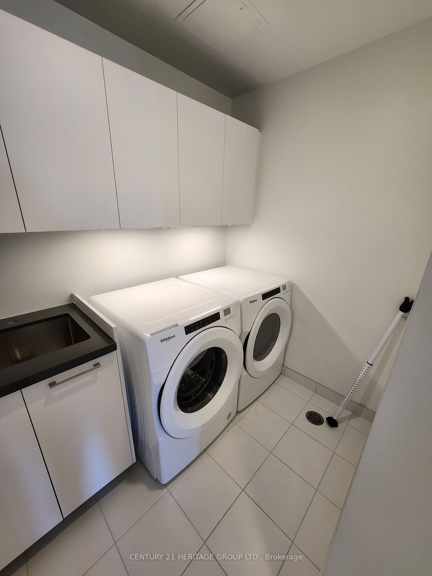 33 Frederick Todd Way, #1504