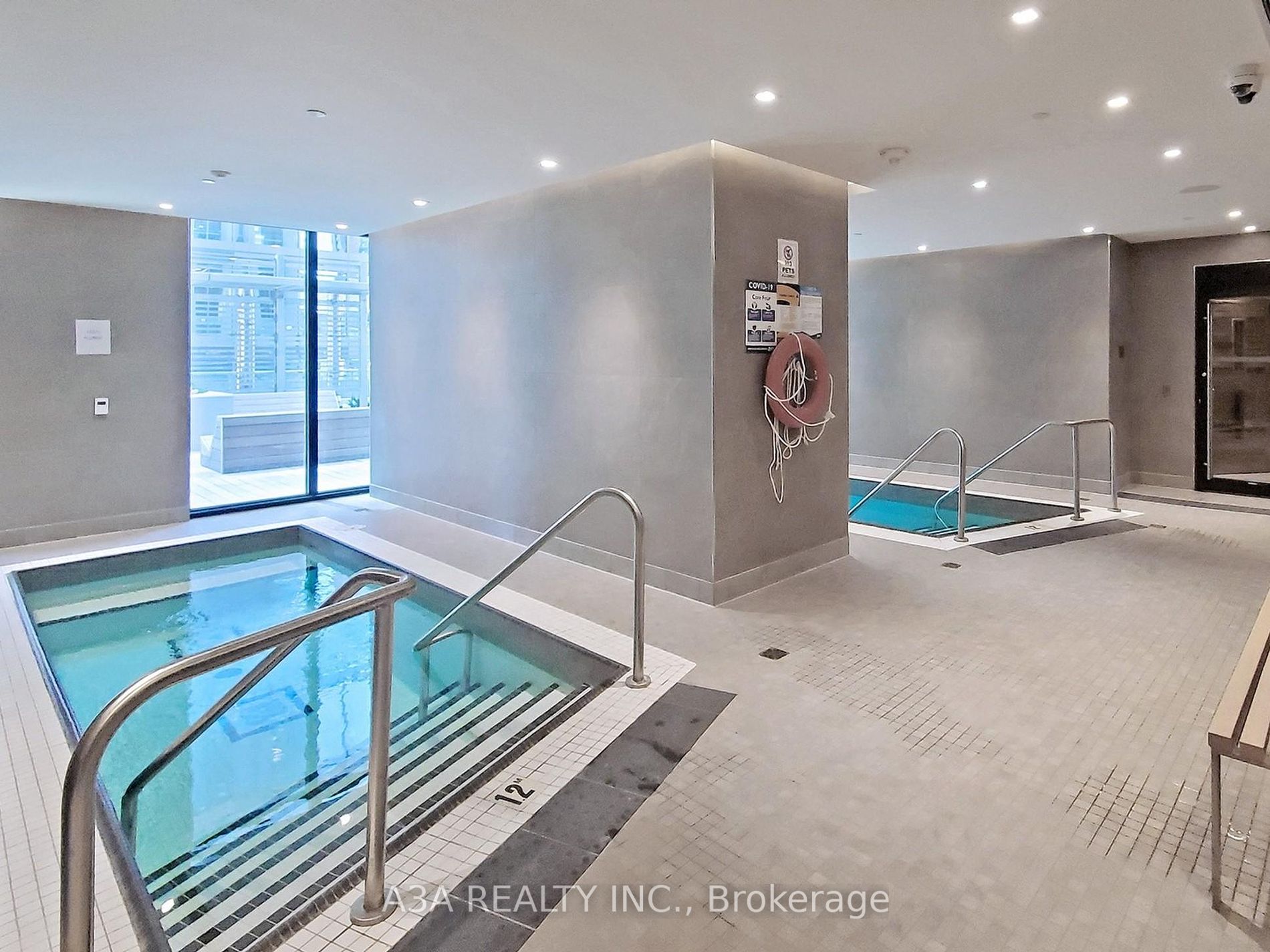 1 Yorkville Ave, #2605