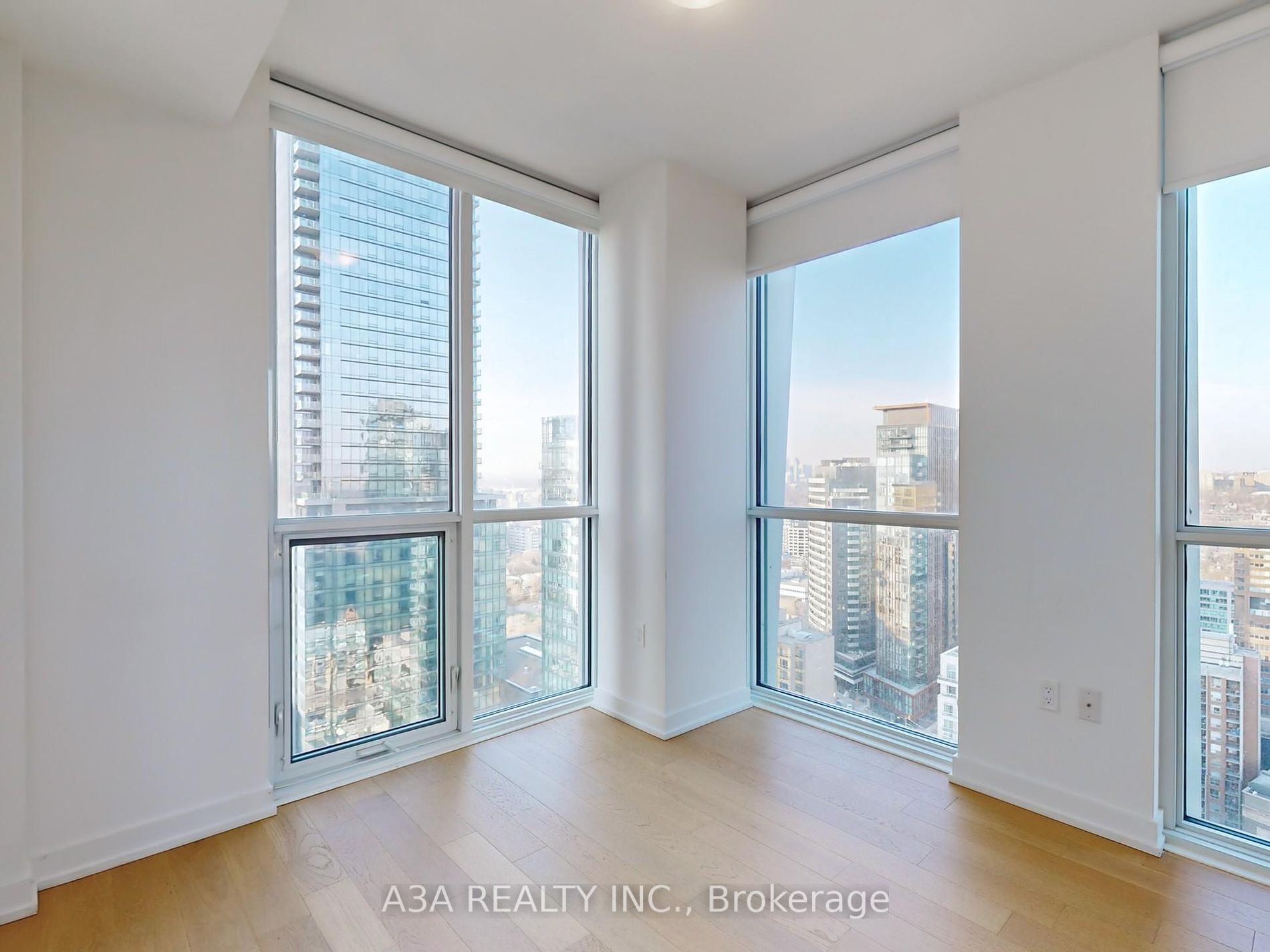 1 Yorkville Ave, #2605