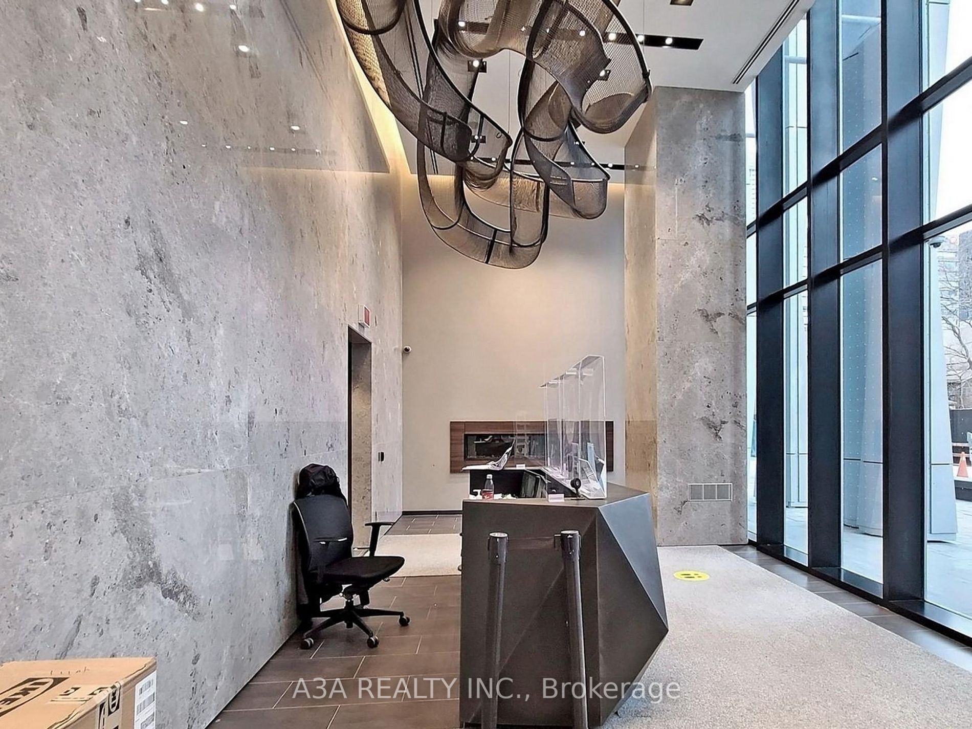 1 Yorkville Ave, #2605