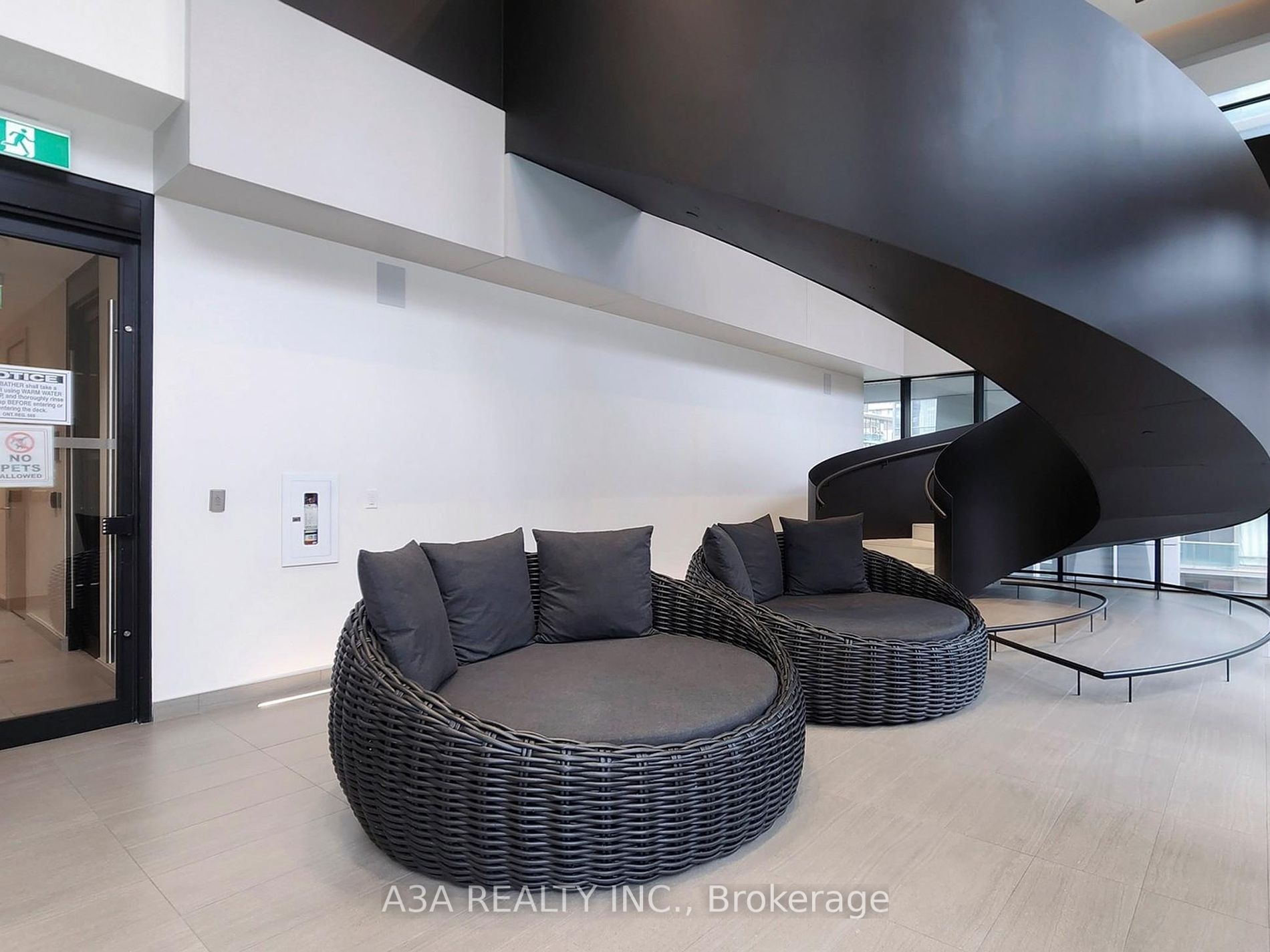 1 Yorkville Ave, #2605