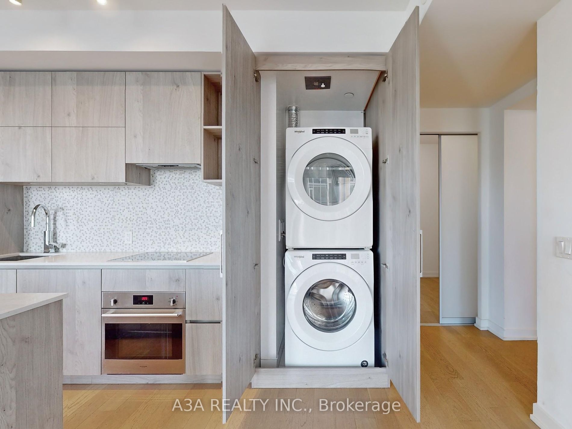 1 Yorkville Ave, #2605