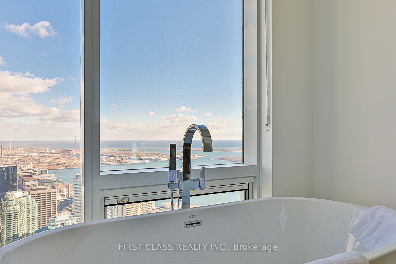10 York St, #6305