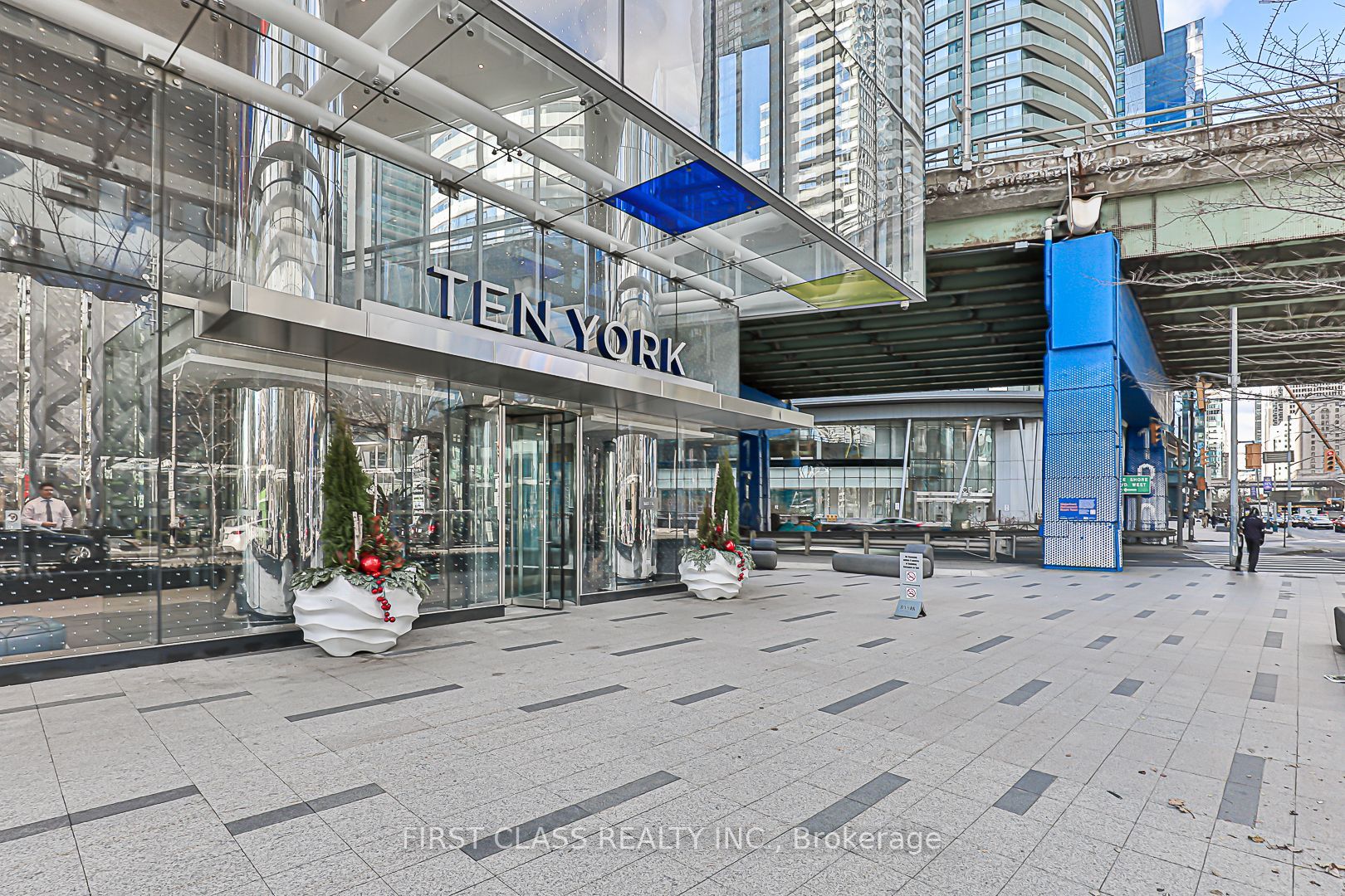 10 York St, #6305