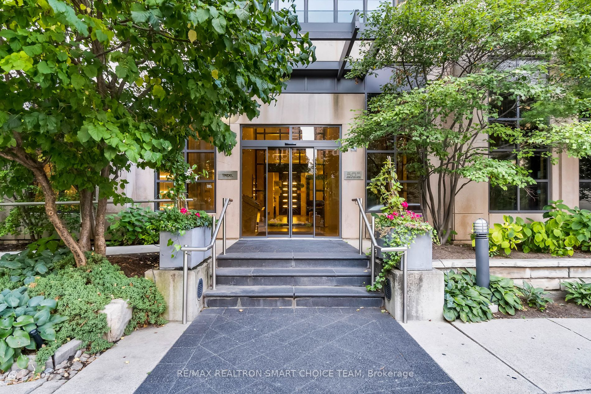 500 Doris Avenue, #LPH2819