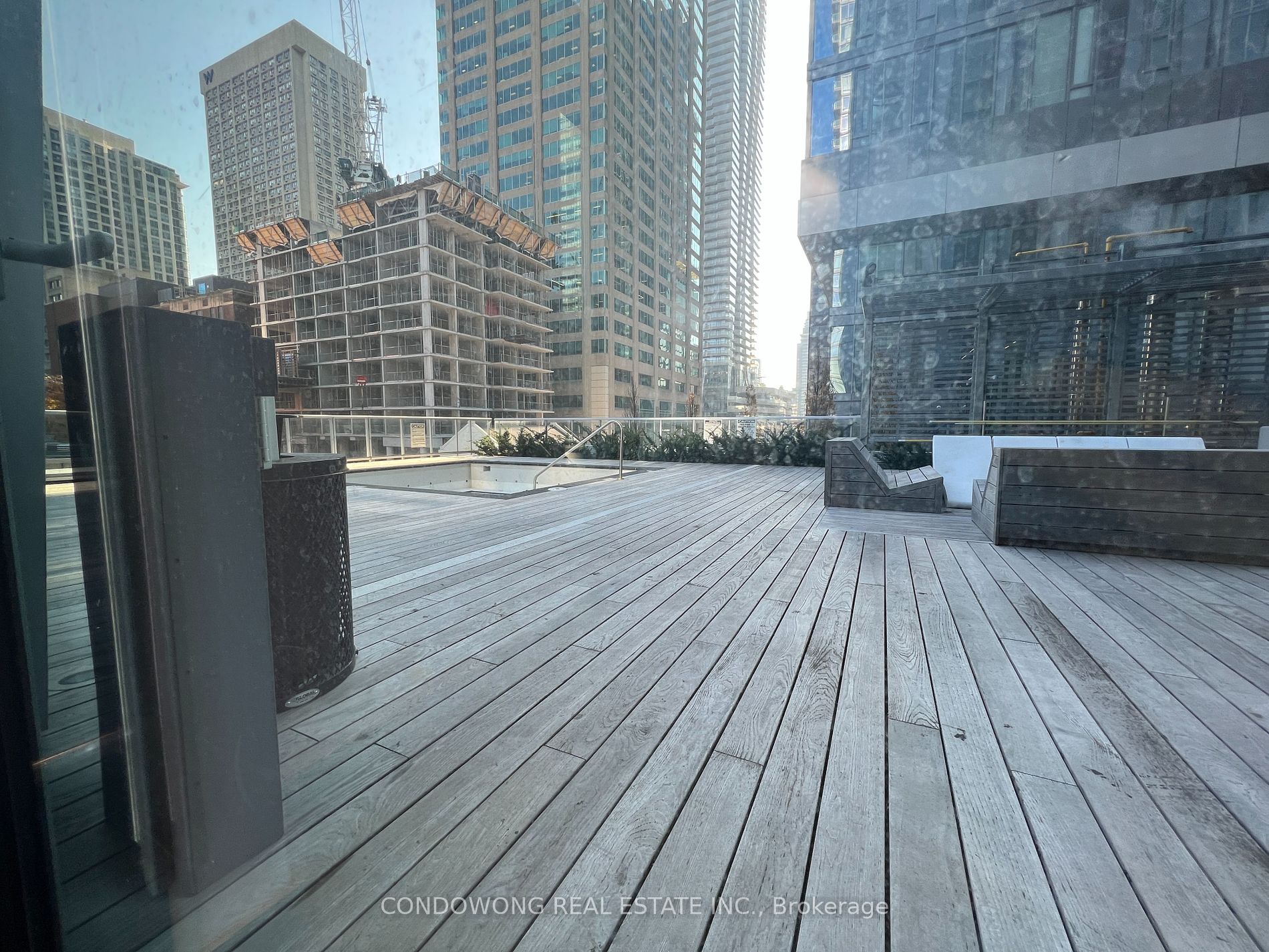 1 Yorkville Avenue #3801