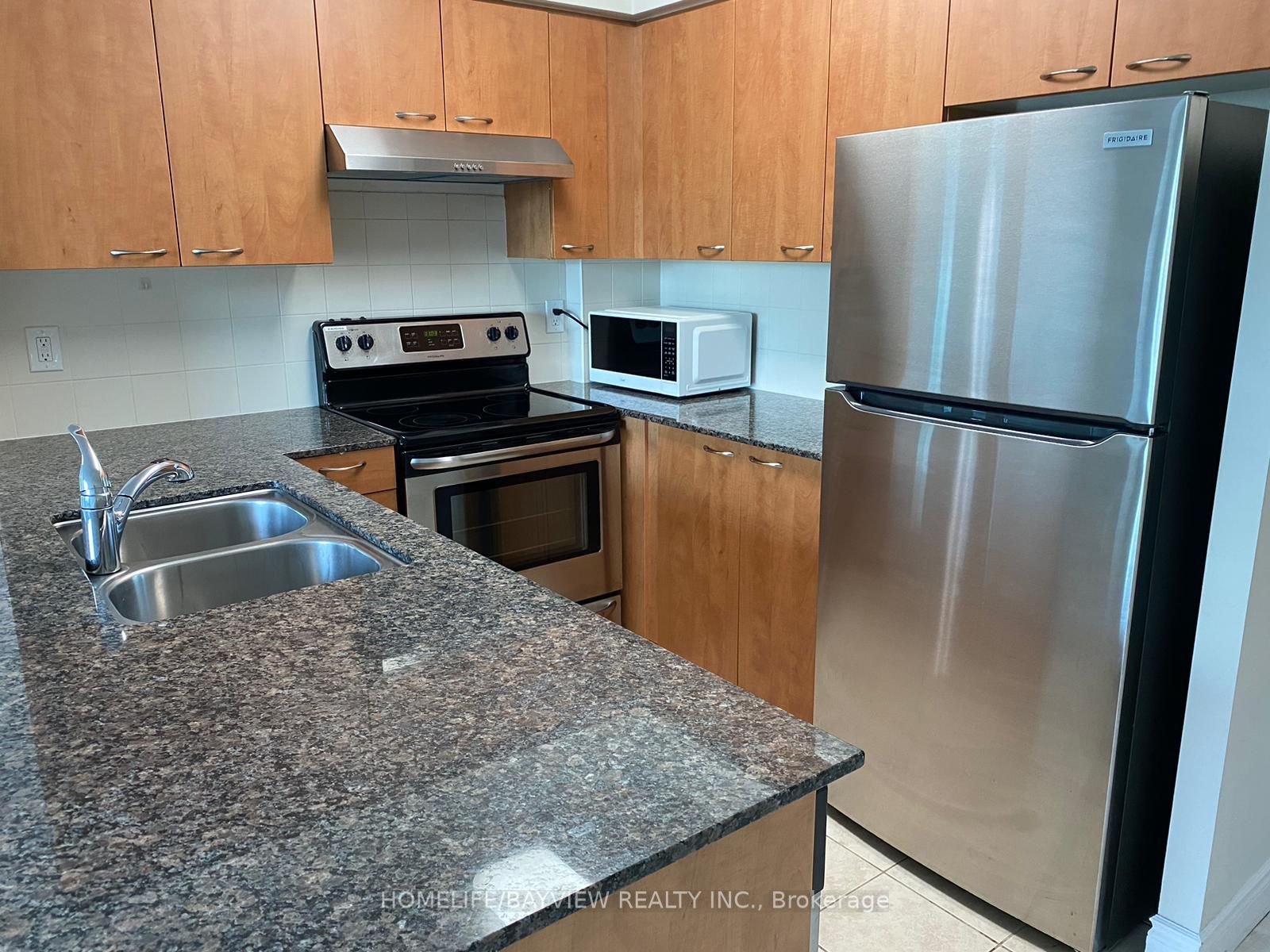 503 Beecroft Rd, #Lph08