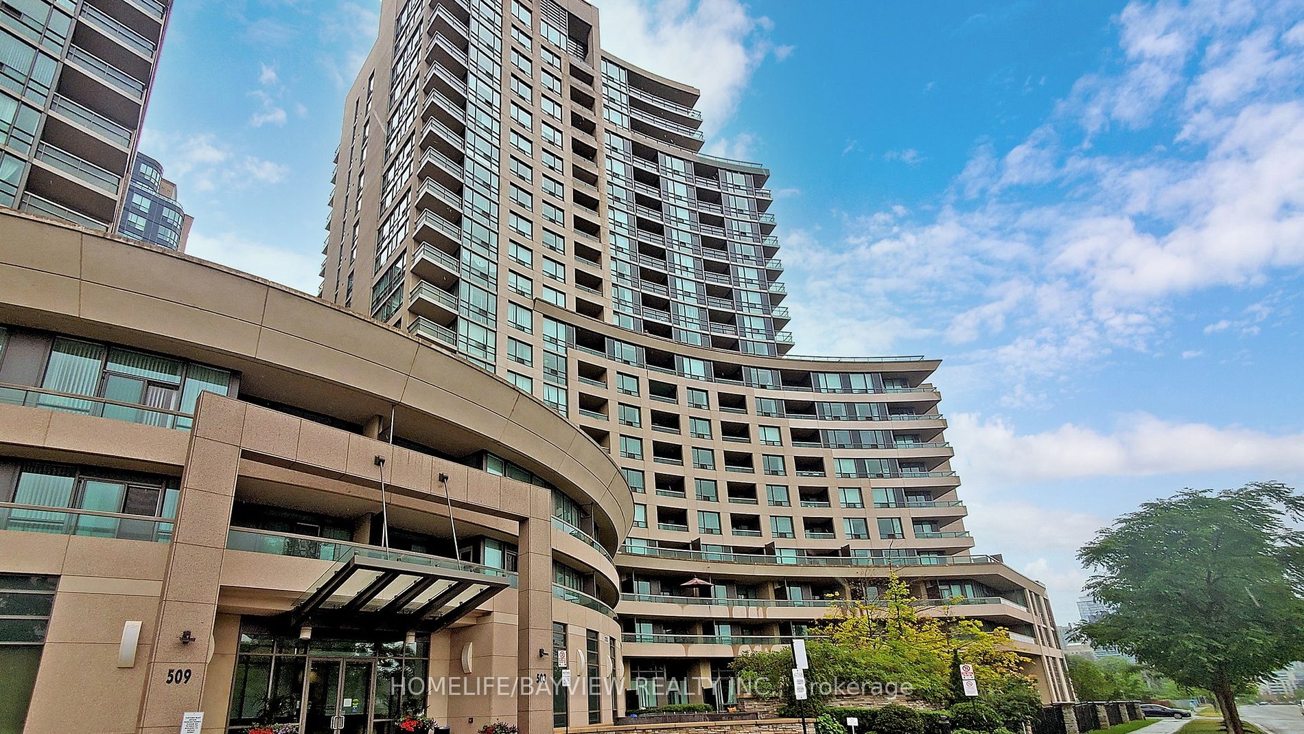 503 Beecroft Rd, #Lph08