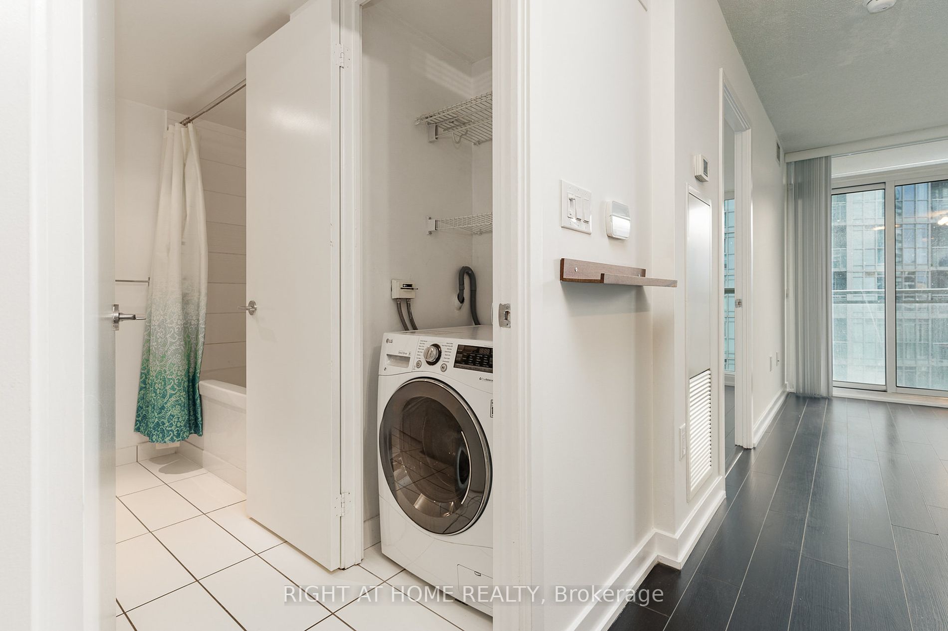 15 Iceboat Terrace, #1611