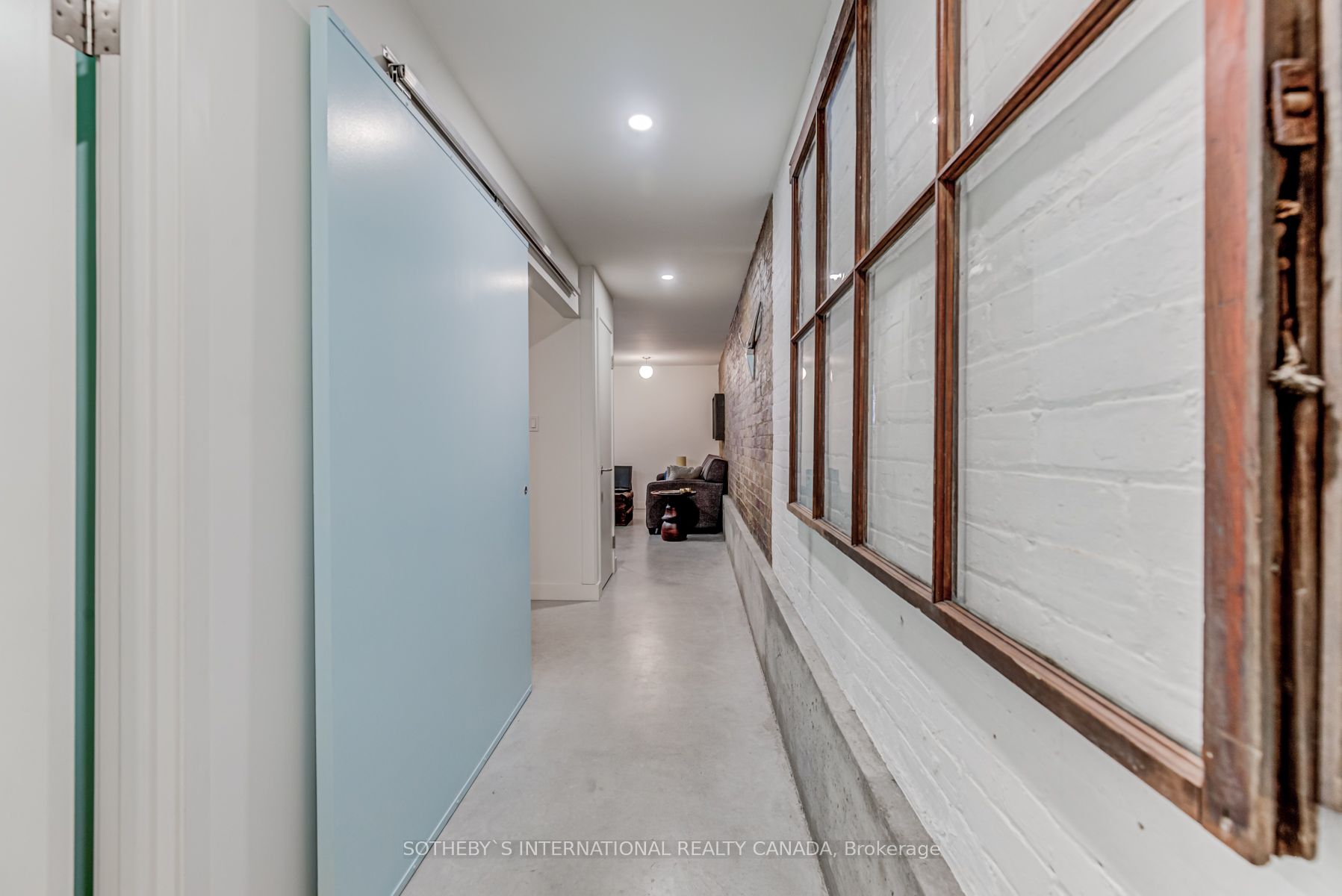 324 Markham Street #1