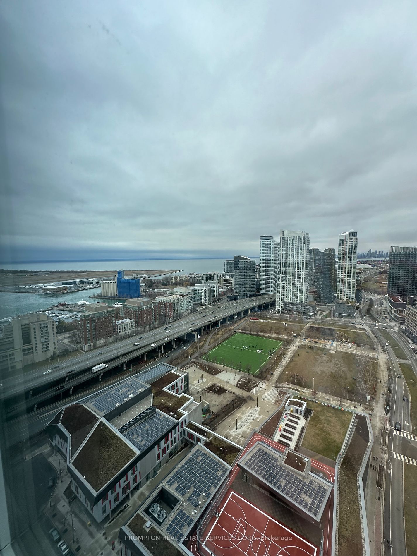 15 Fort York Blvd, #3703