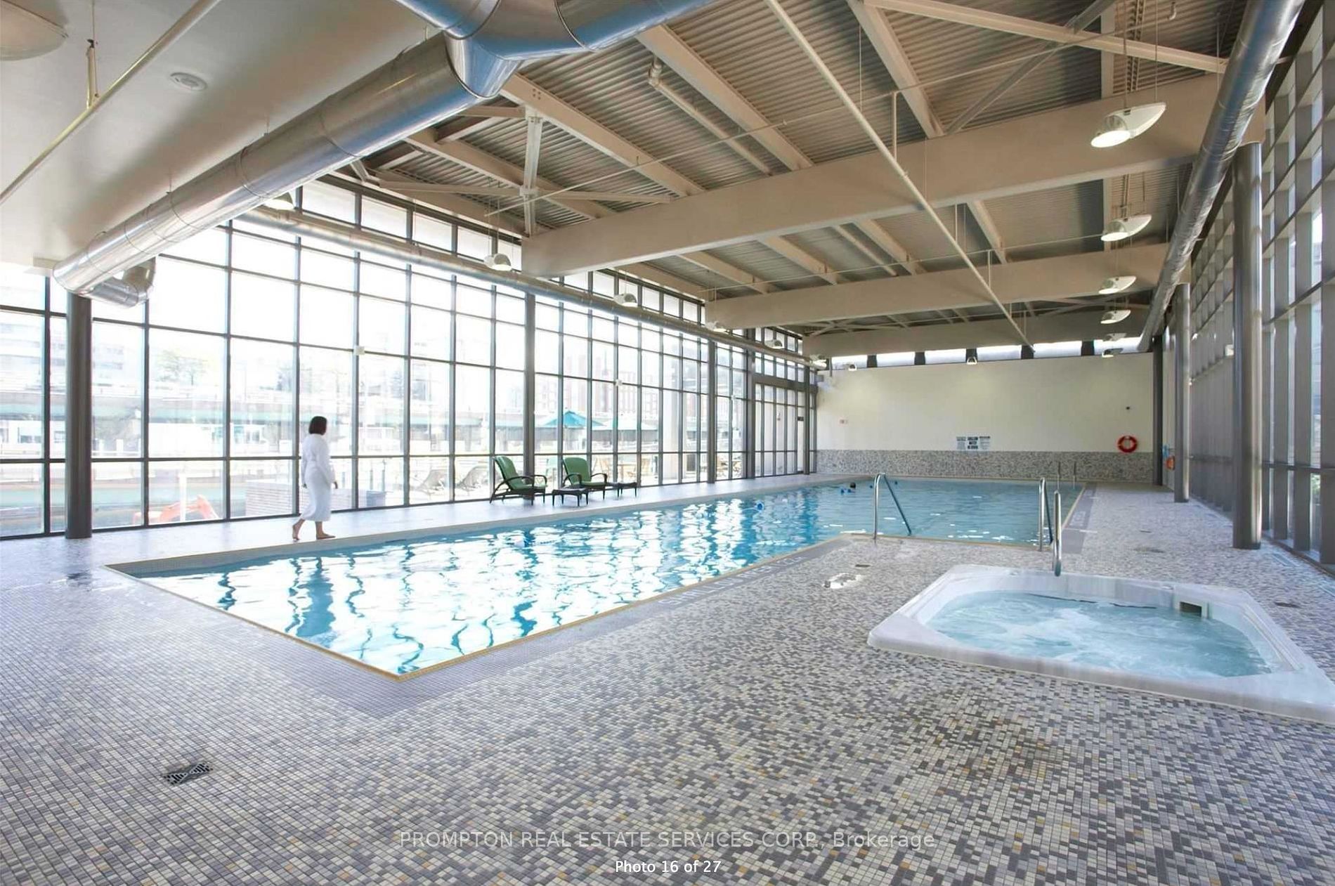 15 Fort York Blvd, #3703