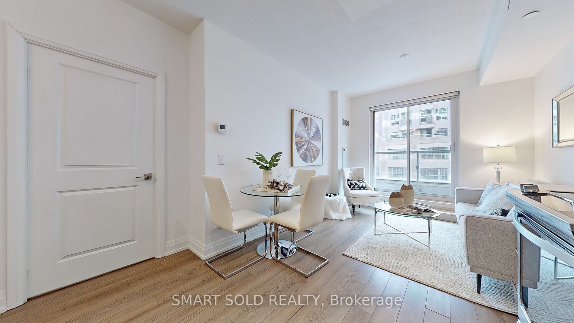 591 Sheppard Ave E, #305